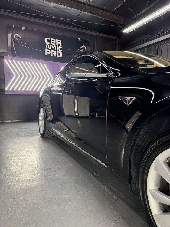 Ceramic Coating Tesla — Detail